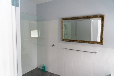 Gawler Townhouse 3 Bedroom - SA Accommodation 6