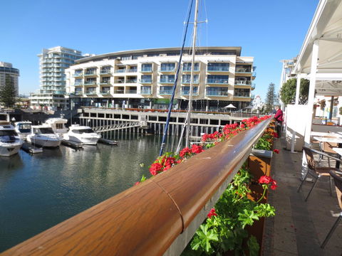 Lights Landing Apartments - SA Accommodation 16