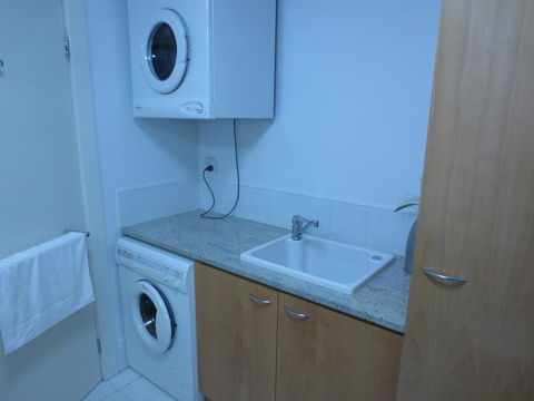Lights Landing Apartments - SA Accommodation 10