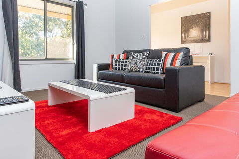 Rivergum Cottages Gawler Barossa Region - SA Accommodation 12