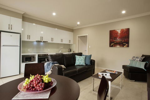 Renmark Holiday Apartments - SA Accommodation 5