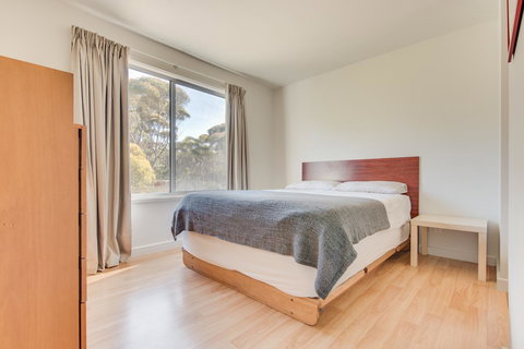 The Island House - SA Accommodation 3