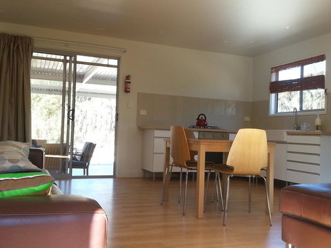 The Island House - SA Accommodation 9