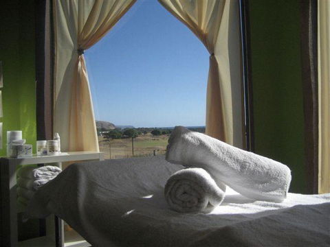 Lady Bay Hotel - SA Accommodation 13