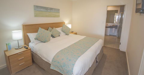 Lady Bay Hotel - SA Accommodation 4