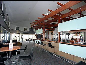 Lady Bay Hotel - SA Accommodation 11