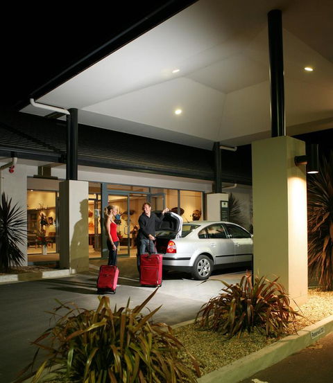 Lady Bay Hotel - SA Accommodation 8