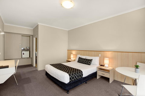 Adelaide Road Motor Lodge - SA Accommodation 32