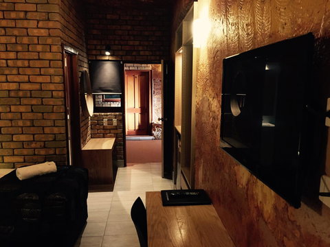 The Lookout Cave Underground Motel - SA Accommodation 33