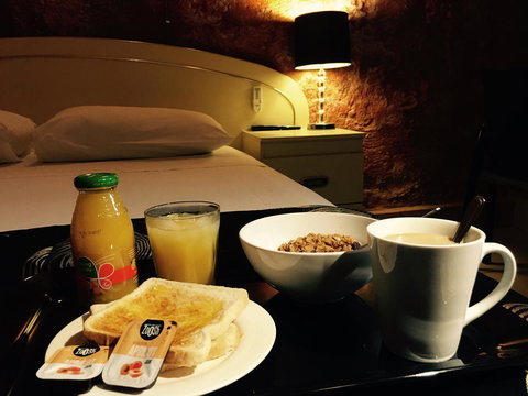 The Lookout Cave Underground Motel - SA Accommodation 8