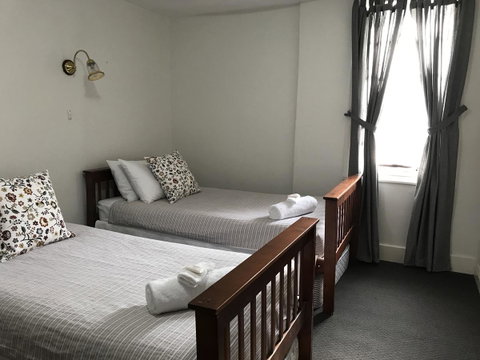 Caledonian Inn - SA Accommodation 31