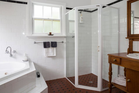 Clare Valley Heritage Retreat - SA Accommodation 0