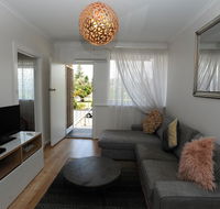 Glenelg Holiday Apartments-The Broadway - SA Accommodation
