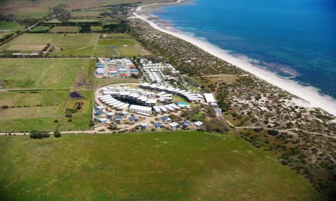 South Shores Yellowfin Villa 96 - South Shores Normanville - SA Accommodation 8