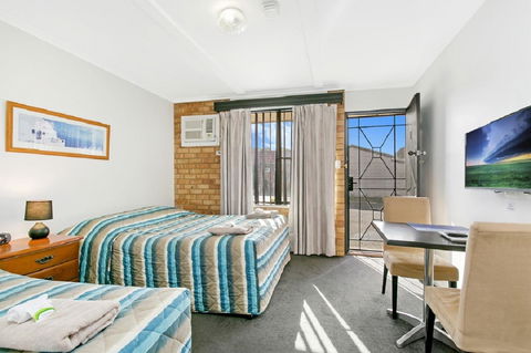 The Ocean Crest - SA Accommodation 14