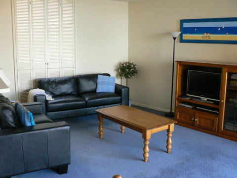 South Esplanade Apartment - SA Accommodation 3