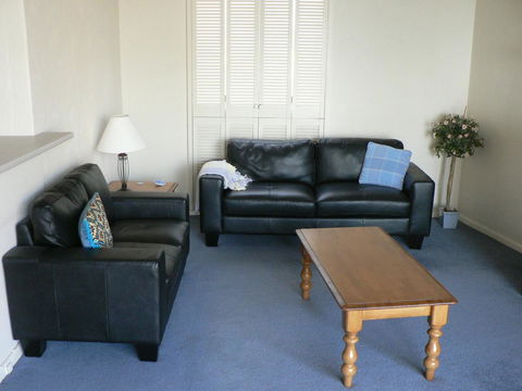 South Esplanade Apartment - SA Accommodation 4