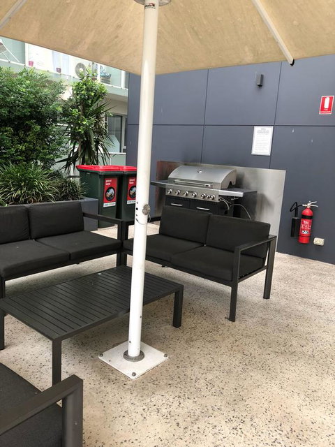 Ther-Rich Elegant 1BR Apartment In Walkerville - SA Accommodation 38