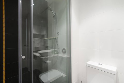 Ther-Rich Elegant 1BR Apartment In Walkerville - SA Accommodation 26