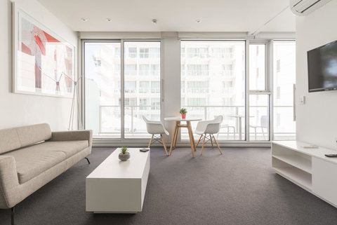 Ther-Rich Elegant 1BR Apartment In Walkerville - SA Accommodation 19