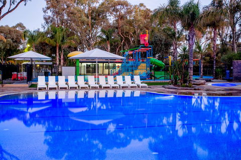 BIG4 Renmark Riverfront Holiday Park - SA Accommodation 4