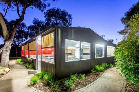 BIG4 Renmark Riverfront Holiday Park - SA Accommodation 44