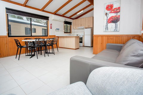 BIG4 Renmark Riverfront Holiday Park - SA Accommodation 1