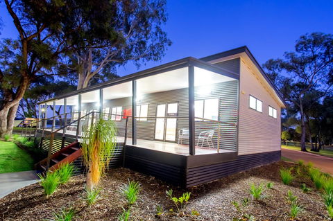 BIG4 Renmark Riverfront Holiday Park - SA Accommodation 17