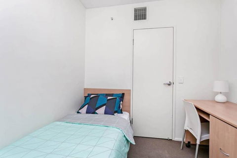 3 Bed North Terrace #42 - SA Accommodation 10