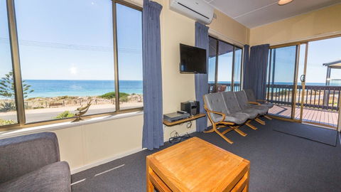 Sandy Feet 31 Gold Coast Drive - SA Accommodation 10