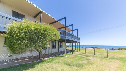 Sandy Feet 31 Gold Coast Drive - SA Accommodation 9