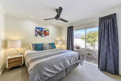 City Fringe Apartment B, Mount Gambier - SA Accommodation 7