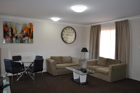 Cattlemans Country Motor Inn & Serviced Apartments - SA Accommodation 41