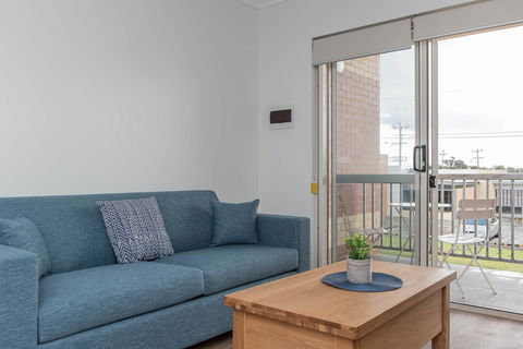Jurien Bay Motel Apartments - SA Accommodation 17