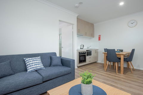 Jurien Bay Motel Apartments - SA Accommodation 6
