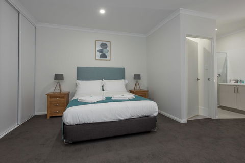 Jurien Bay Motel Apartments - SA Accommodation 5