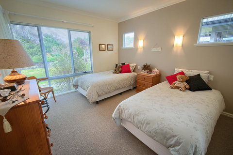 Glenelg On King Bed & Breakfast - SA Accommodation 4
