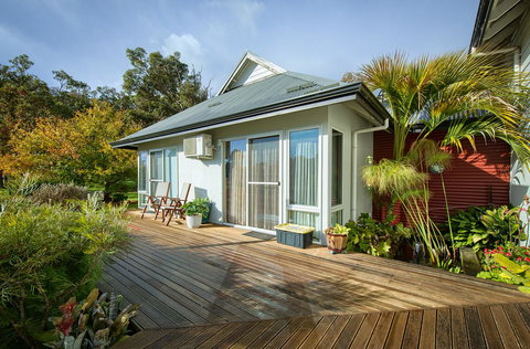 Glenelg On King Bed & Breakfast - SA Accommodation 7