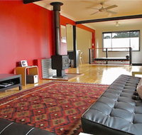 Pendeli Beach House - SA Accommodation