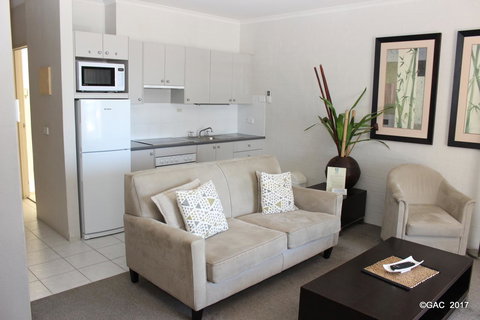 Mollymook Cove Apartments - SA Accommodation 30