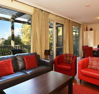 Villa Cypress located within Cypress Lakes - SA Accommodation