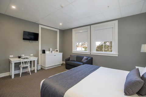 CH Boutique Hotel & Apartments, Ascend Hotel Collection - SA Accommodation 18