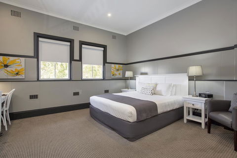 CH Boutique Hotel & Apartments, Ascend Hotel Collection - SA Accommodation 23