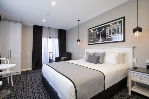 CH Boutique Hotel & Apartments, Ascend Hotel Collection - SA Accommodation 2