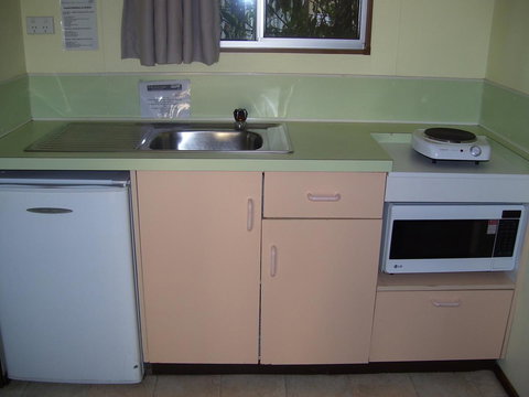 Glenwood Tourist Park & Motel - SA Accommodation 16