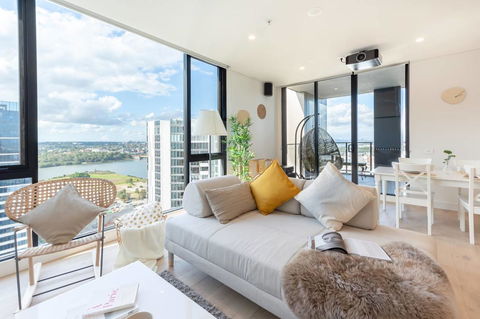 Japanese Style Waterfront Apt Wt Rooftop Pool - SA Accommodation 23