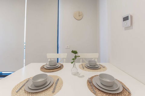 Japanese Style Waterfront Apt Wt Rooftop Pool - SA Accommodation 17