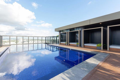 Japanese Style Waterfront Apt Wt Rooftop Pool - SA Accommodation 10