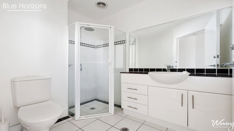Blue Horizons, Unit 808, 41-45 Shoal Bay Road - SA Accommodation 13