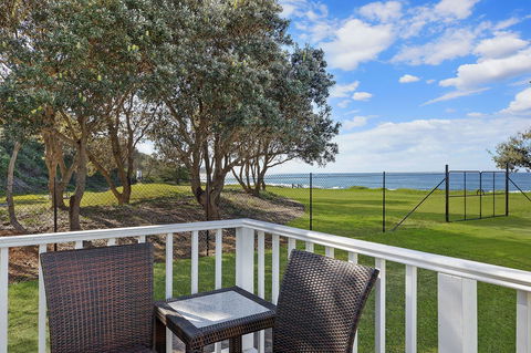Blue Lagoon Beach Resort - SA Accommodation 6